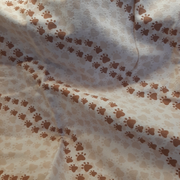 Brown paw print flannel fabric from JoAnn's - Picture 6 of 6